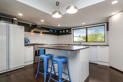 Photo of property in 44 Hartley Terrace, Massey, Auckland, 0614