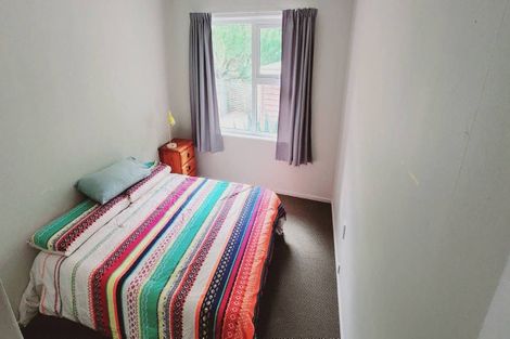 Photo of property in 23 Holmes Grove, Naenae, Lower Hutt, 5011