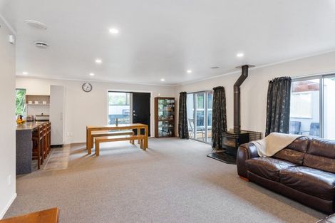 Photo of property in 64 Poplar Avenue, Raumati South, Paraparaumu, 5032