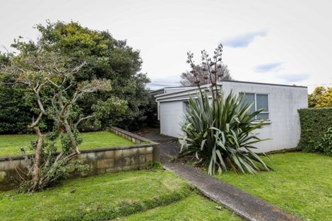Photo of property in 30 Lismore Street, Strandon, New Plymouth, 4312