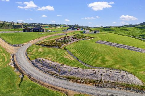 Photo of property in 717 Millbrook Road, Waipu, 0582