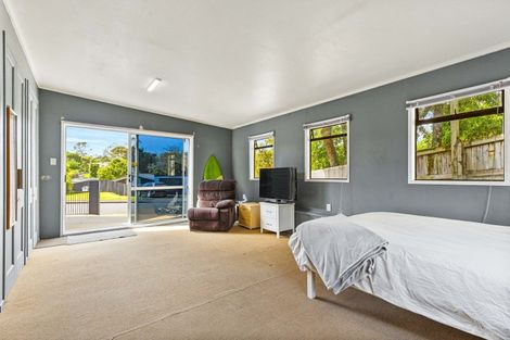 Photo of property in 6 Coey Place, Glen Eden, Auckland, 0602