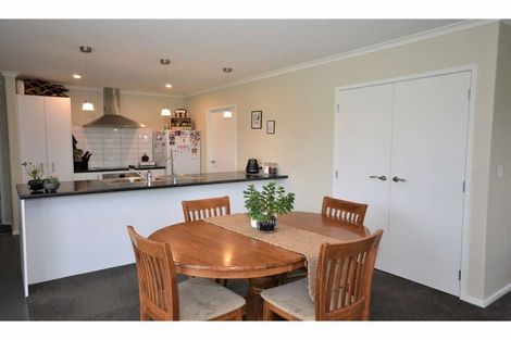 Photo of property in 5 Hoults Way, Kerikeri, 0230