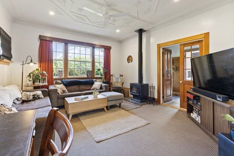 Photo of property in 2 Hillcrest Road, Ashhurst, Palmerston North, 4470