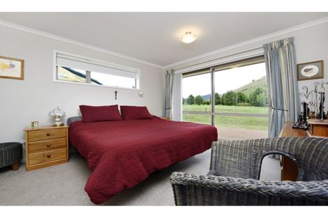 Photo of property in 8 Robertson Mill Place, Rai Valley, 7194