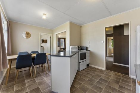 Photo of property in 4 Burfield Place, Awapuni, Palmerston North, 4412