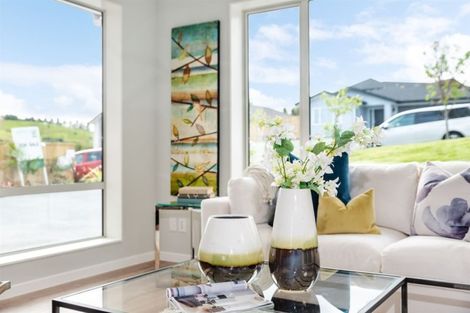Photo of property in 17 Boocock Crescent, Orewa, 0931