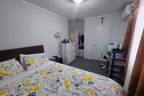 Photo of property in 19a Marewa Street, Te Atatu South, Auckland, 0610