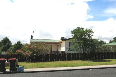 Photo of property in 66a Boundary Road, Blockhouse Bay, Auckland, 0600