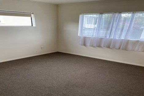 Photo of property in 55 Woodglen Road, Glen Eden, Auckland, 0602
