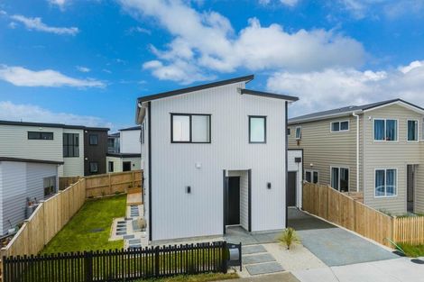 Photo of property in 62 Craigs Way, Hobsonville, Auckland, 0616