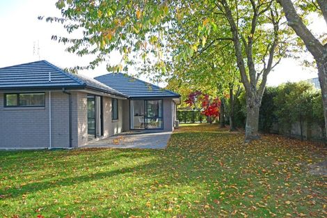 Photo of property in 5 Oakden Drive, Darfield, 7510