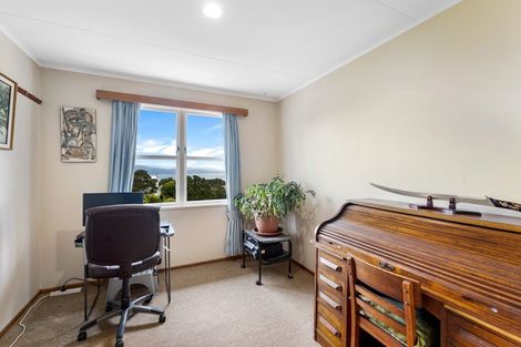 Photo of property in 26 Akatea Road, Korokoro, Lower Hutt, 5012