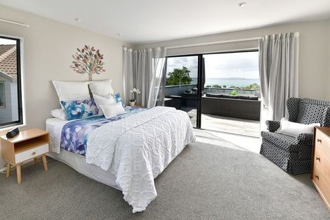 Photo of property in 1a Beach Road, Manly, Whangaparaoa, 0930