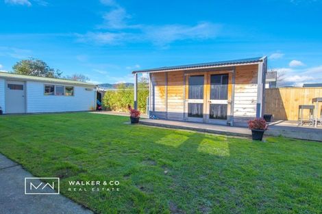 Photo of property in 10 Akron Grove, Totara Park, Upper Hutt, 5018