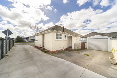 Photo of property in 918 Tremaine Avenue, Roslyn, Palmerston North, 4414