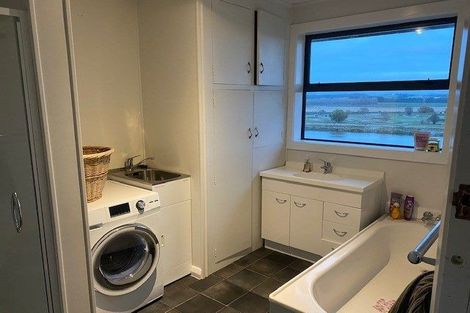 Photo of property in 15 Saint Andrew Place, Balclutha, 9230