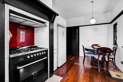 Photo of property in 58 South Road, Manaia, 4612