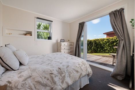 Photo of property in 156 Hinewa Road, Otumoetai, Tauranga, 3110