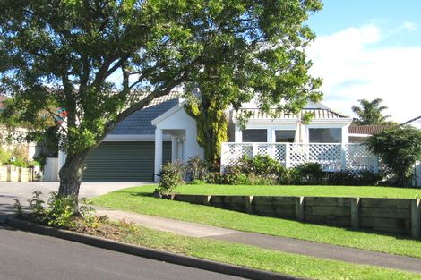 Photo of property in 21 Leicester Parade, Somerville, Auckland, 2014
