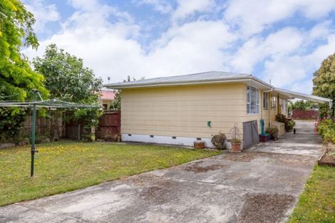 Photo of property in 5 Baillie Crescent, Carterton, 5713