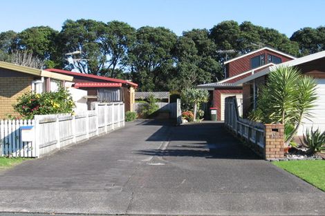 Photo of property in 12a Elizabeth Street, Orewa, 0931