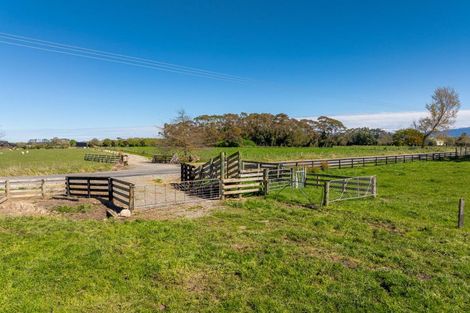 Photo of property in 211 Castlepoint Road, Te Ore Ore, Masterton, 5886