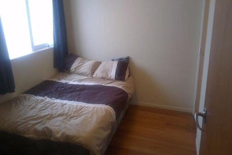 Photo of property in 7/55 Apu Crescent, Lyall Bay, Wellington, 6022