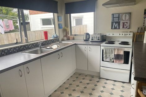 Photo of property in 43 Stapleford Crescent, Browns Bay, Auckland, 0630