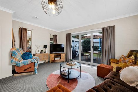 Photo of property in 15a Thames Street, Welbourn, New Plymouth, 4310