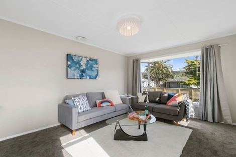 Photo of property in 16 Roberts Street, Wainuiomata, Lower Hutt, 5014