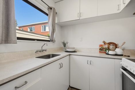 Photo of property in 1/19 Grove Road, Addington, Christchurch, 8024