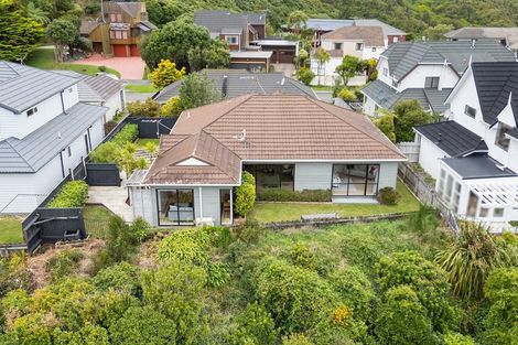 Photo of property in 49 Satara Crescent, Khandallah, Wellington, 6035