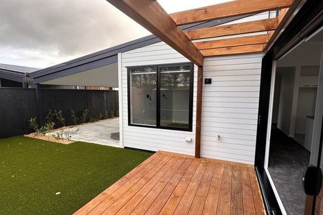 Photo of property in 49a Constable Road, Waiuku, 2123