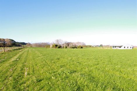 Photo of property in 37 Matarikoriko Road, Brixton, Waitara, 4382