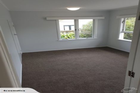 Photo of property in 1/12 Tonar Street, Northcote, Auckland, 0627