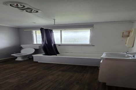 Photo of property in 2 Chaytor Street, West End, Palmerston North, 4410