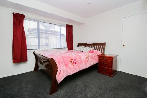 Photo of property in 11 Dixon Road, Fitzroy, Hamilton, 3206