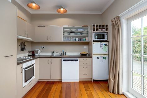 Photo of property in 12 Malcolm Street, Martinborough, 5711