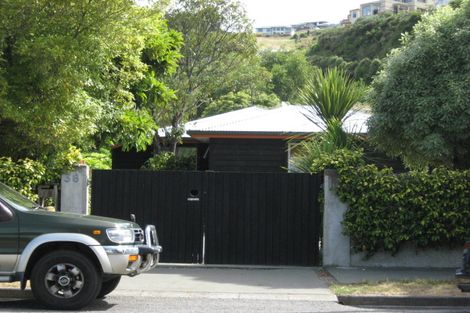 Photo of property in 38 Taupata Street, Redcliffs, Christchurch, 8081