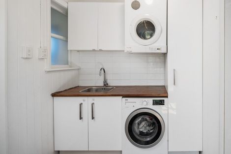 Photo of property in 46 Hutcheson Street, Mayfield, Blenheim, 7201