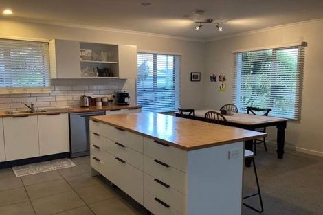 Photo of property in 10 Checketts Avenue, Halswell, Christchurch, 8025