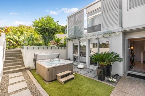 Photo of property in Montrose Villas, 441h Beach Road, Mairangi Bay, Auckland, 0630