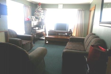 Photo of property in 5-7 Hazard Grove, Cannons Creek, Porirua, 5024