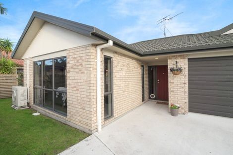 Photo of property in 16/100 Millers Road, Brookfield, Tauranga, 3110