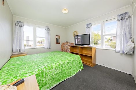 Photo of property in 6 Fisher Crescent, Otara, Auckland, 2023