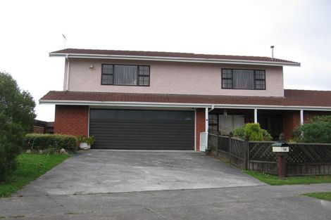 Photo of property in 18 Peter Hall Drive, Kelvin Grove, Palmerston North, 4414