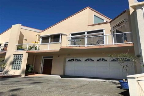 Photo of property in 427 Marine Parade, Napier South, Napier, 4110