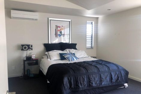 Photo of property in 34 Beach Road, Castor Bay, Auckland, 0620