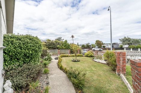 Photo of property in 27 Iona Place, Strathern, Invercargill, 9812
